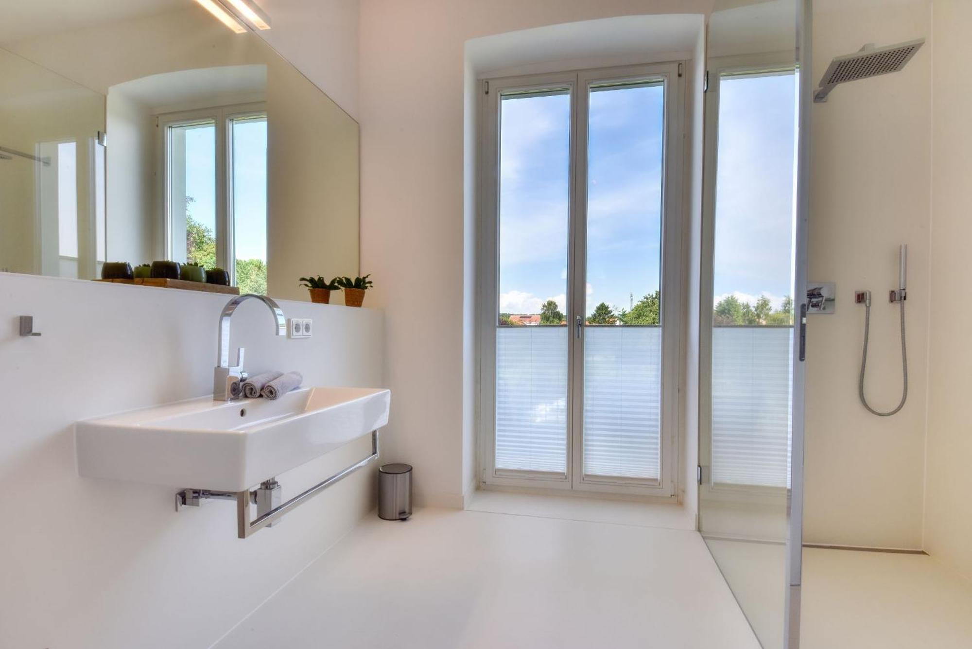 Ferienwohnung Fuerst Malte Loft I Design & Pool Putbus Kültér fotó